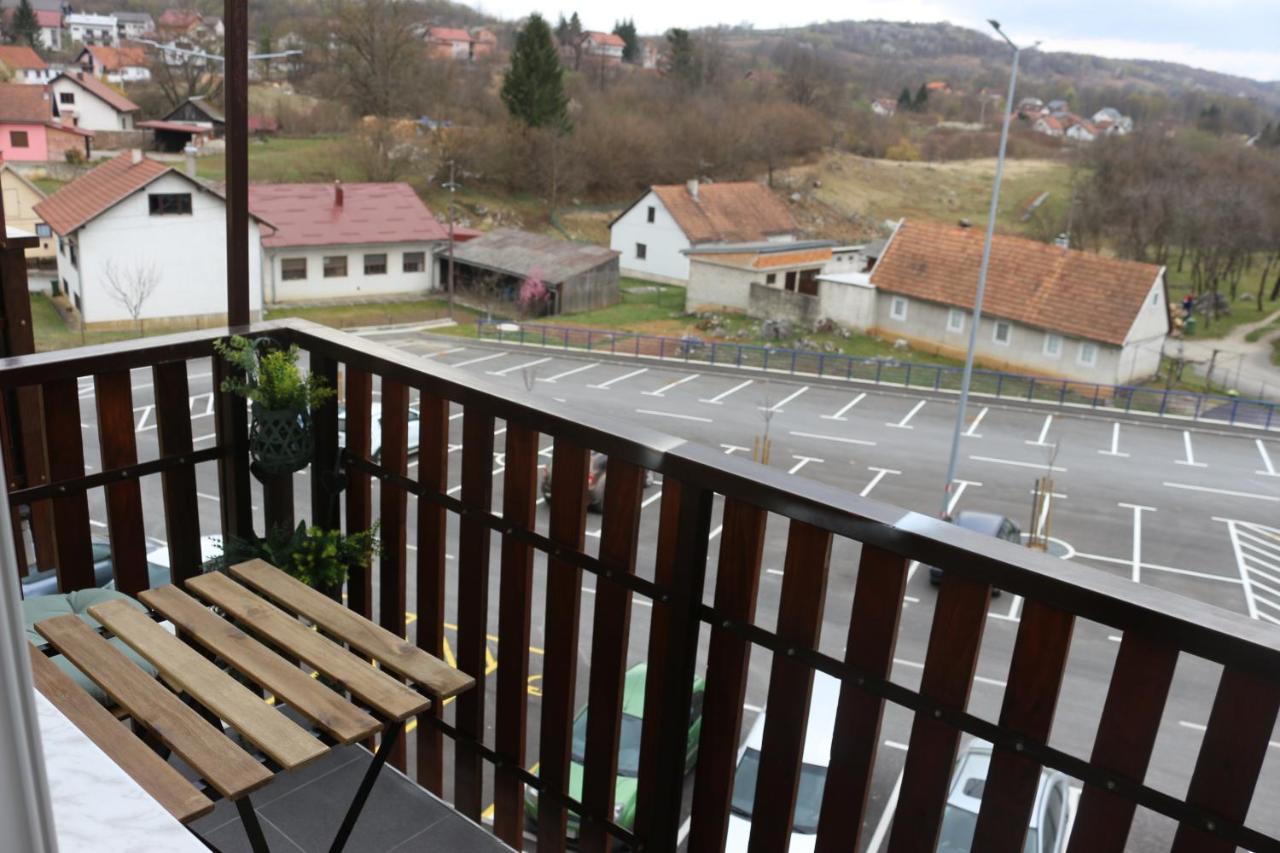 Appartement Studio Apartman Tajci à Slunj Extérieur photo