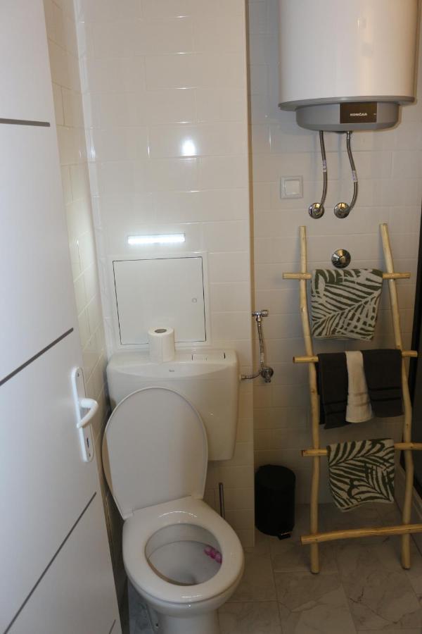 Appartement Studio Apartman Tajci à Slunj Extérieur photo